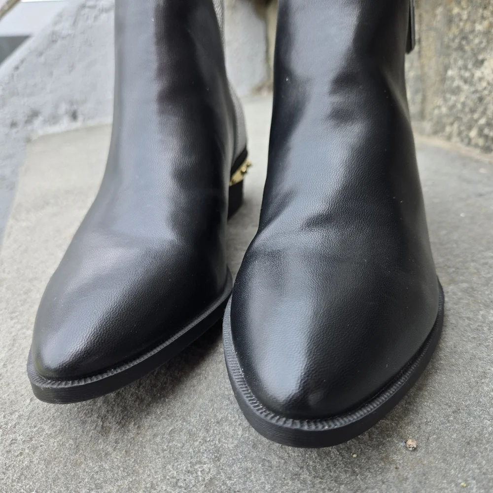 NW Cirus Women's Black Ankle Boots-Size 6